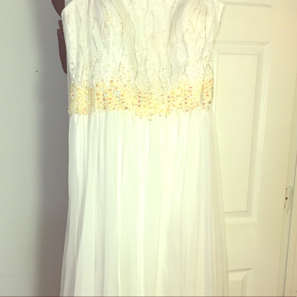 Georgeous White gown